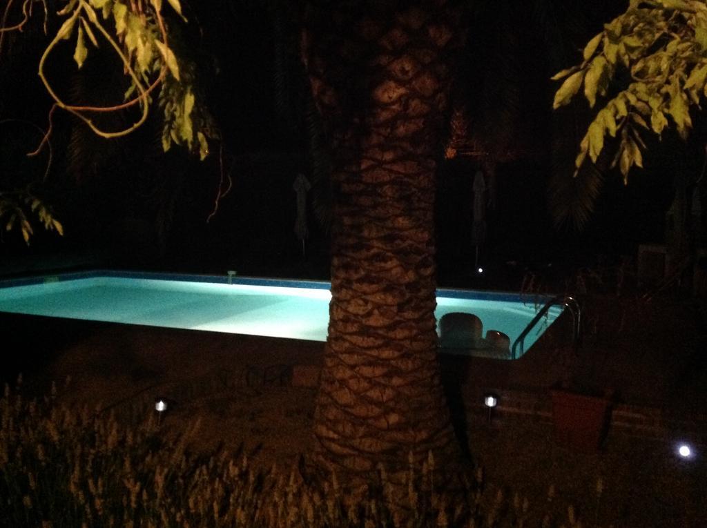 Hotel Le Patio Fleuri Lorgues Zewnętrze zdjęcie