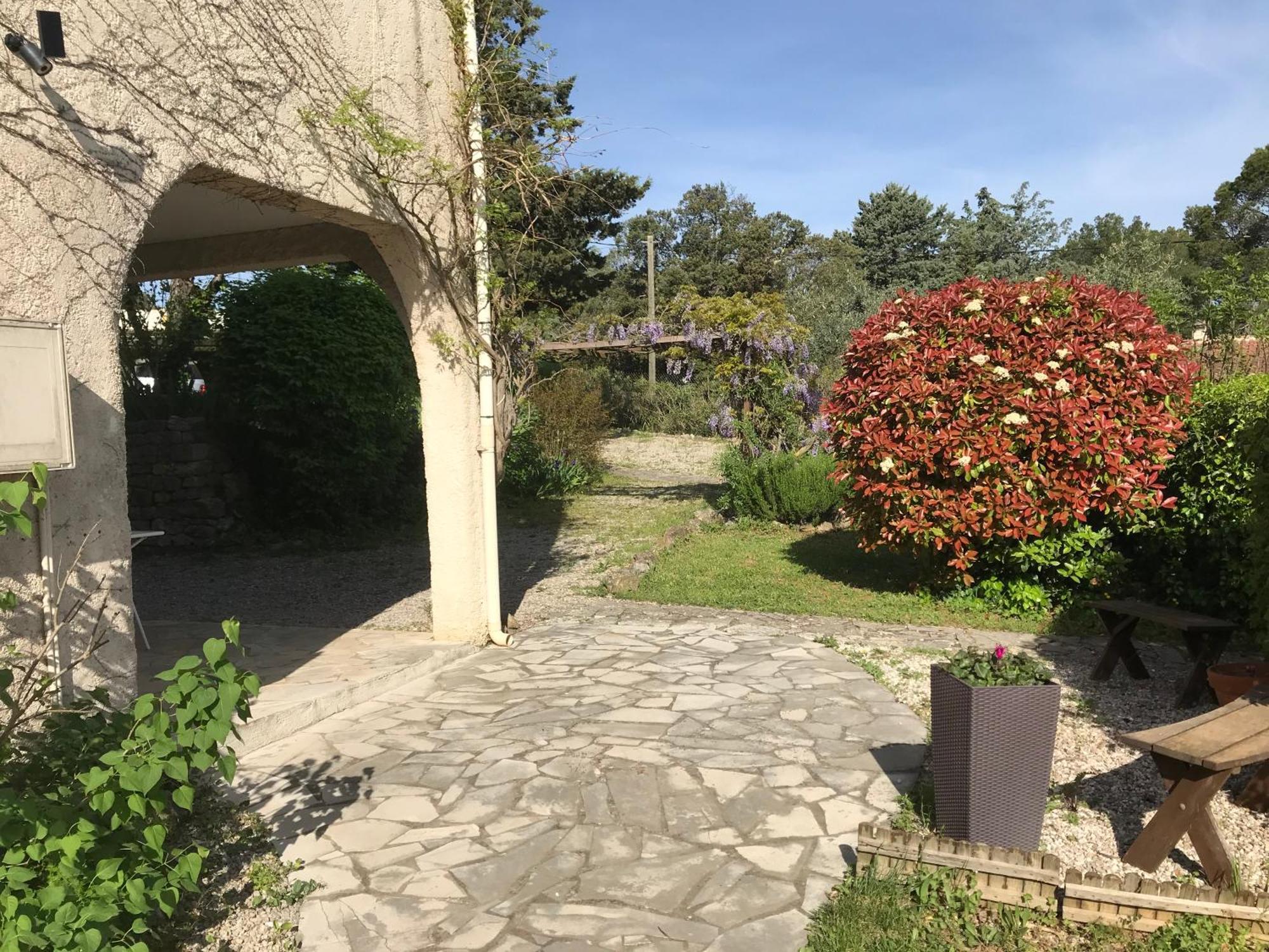 Hotel Le Patio Fleuri Lorgues Zewnętrze zdjęcie